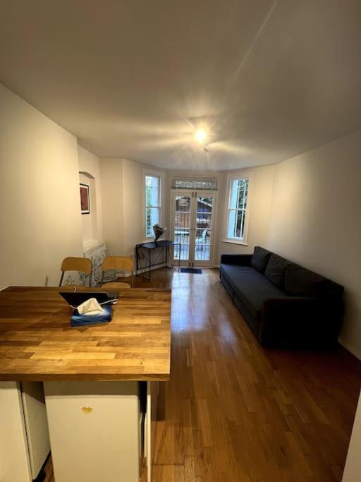 Lovely 1 Bedroom Apartment In West Kensington Londres Exterior foto